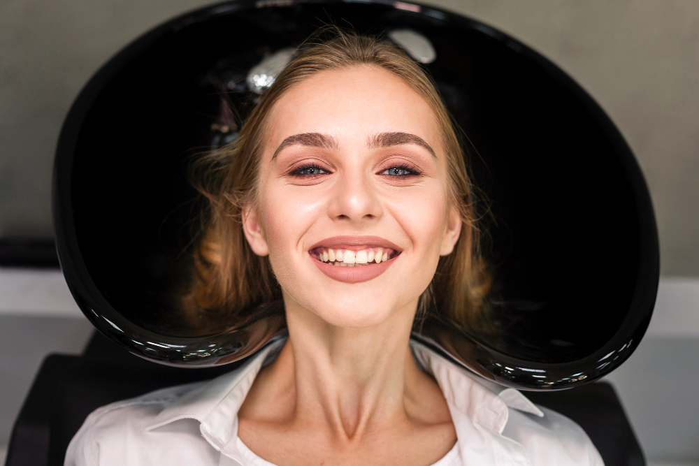 Smile Makeovers: How Cosmetic Dentistry Can Transform Your Look