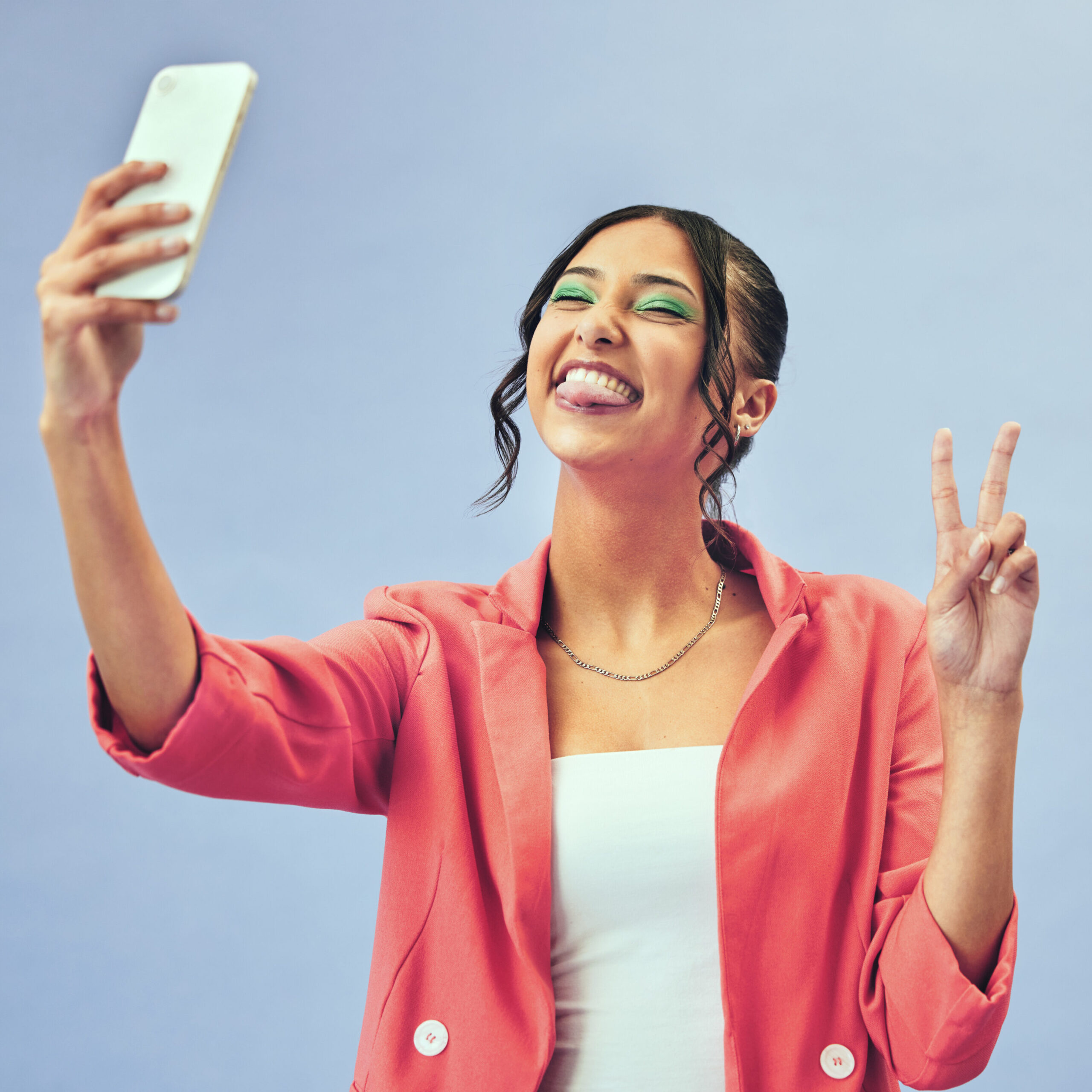 Teeth Whitening in Katy, TX: Professional vs. At-Home Solutions