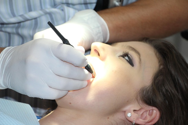 Why Choosing a Local Dentist for Wisdom Tooth Extraction Matters: Katy Lakes Dentistry’s Approach